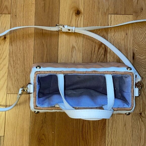 Woven Purse 🖤 - Picture 3 of 6